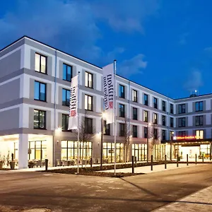 Hilton Garden Munich Messe فيلدكيرخن