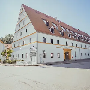 Mariandl Im Oberwirt إغنفلدن